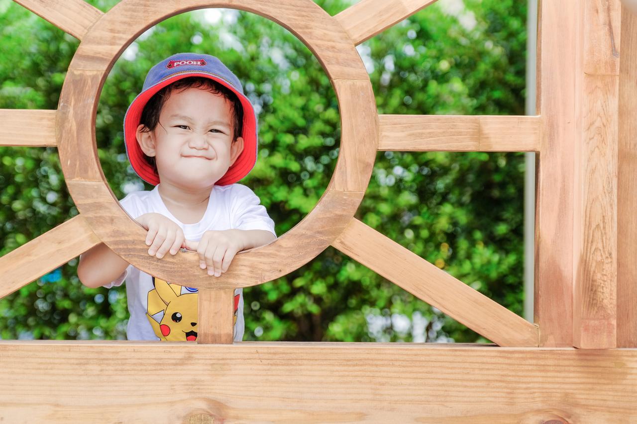 Fusion Suites Phuket Patong Zewnętrze zdjęcie A child