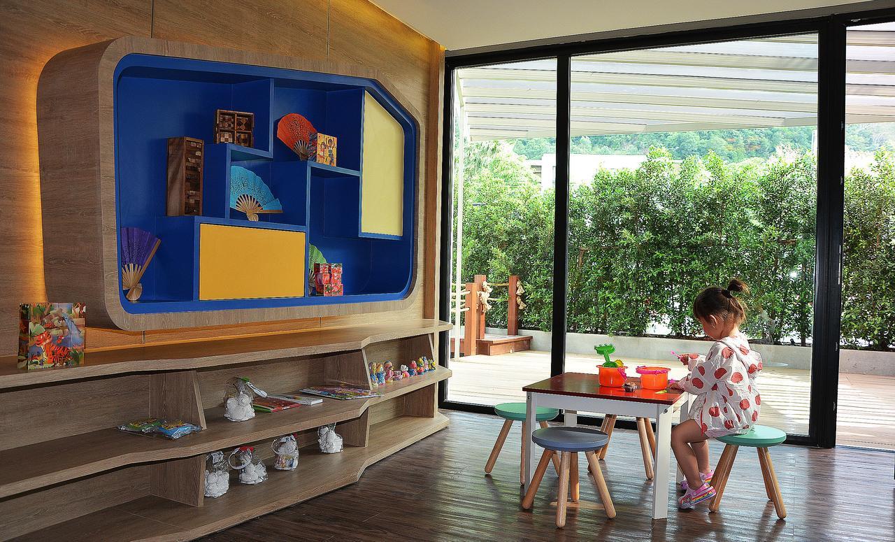 Fusion Suites Phuket Patong Zewnętrze zdjęcie The Children's Club at the InterContinental Hotel, Hua Hin, Thailand