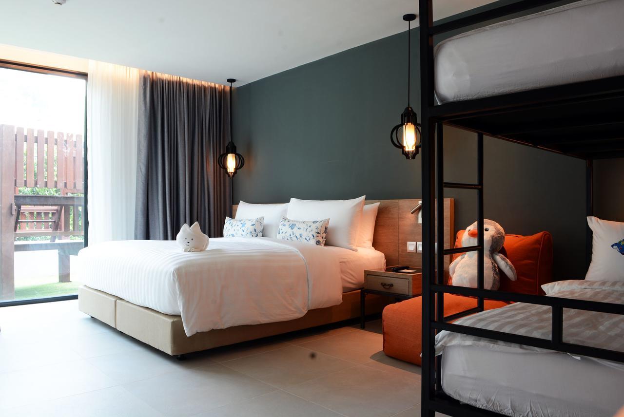 Fusion Suites Phuket Patong Zewnętrze zdjęcie Family room at The Base