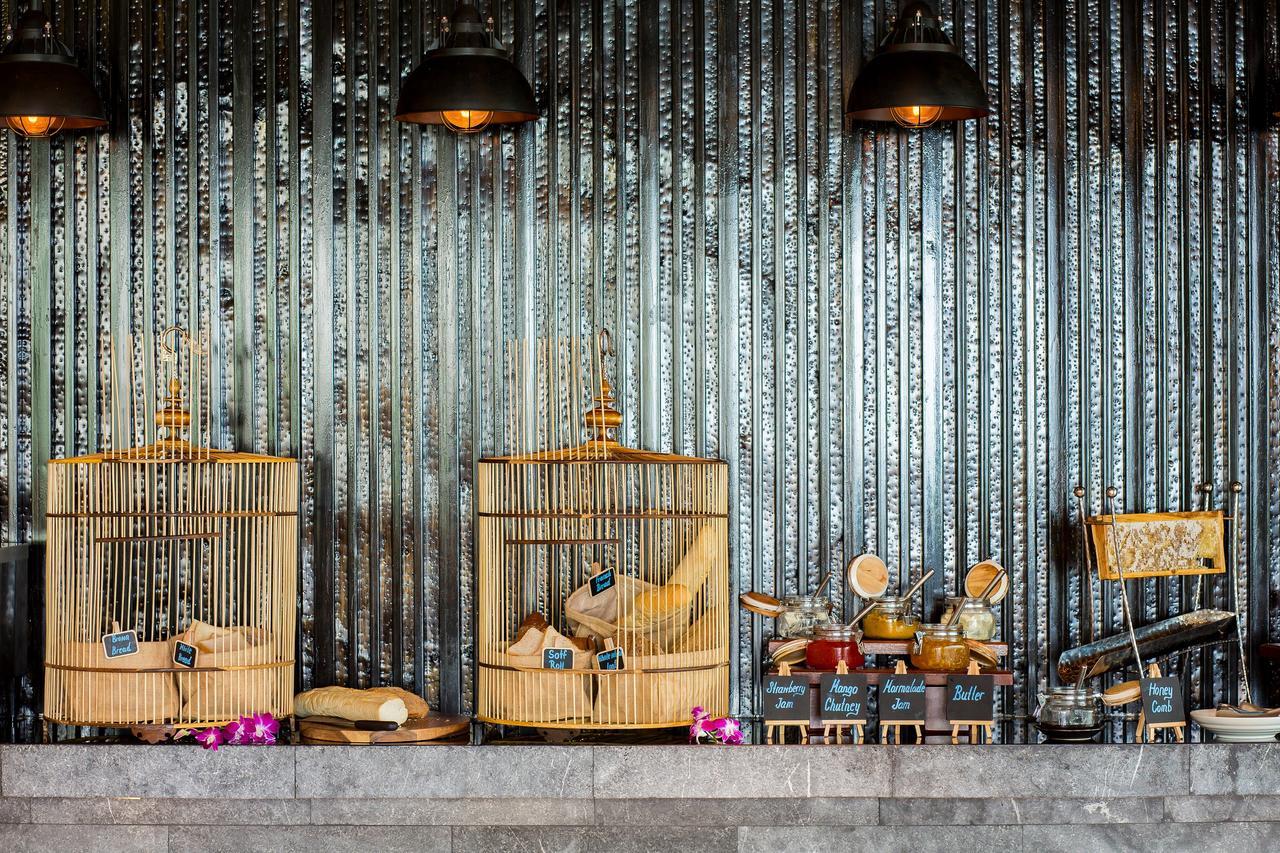 Fusion Suites Phuket Patong Zewnętrze zdjęcie The bird market
