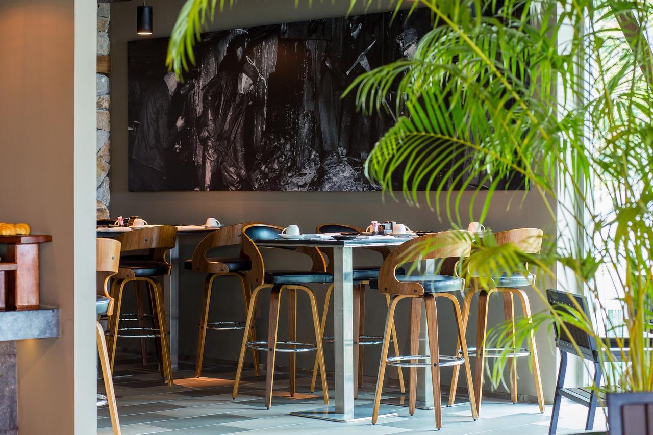 Fusion Suites Phuket Patong Zewnętrze zdjęcie Restaurant